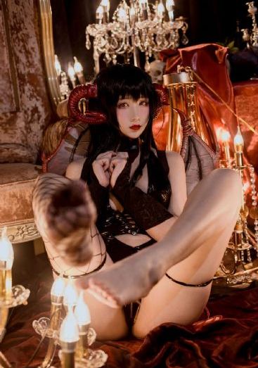双性人妻力出轨nP_JVID性感写真