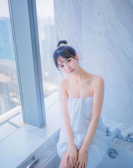 乖忍一下让我进去第一次_1080P高清完整版播放