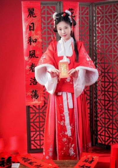农村妇女打野战视频在线观看_蓝光高清视频播放
