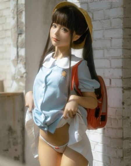 国精产品一二三区av_超清电影完整版