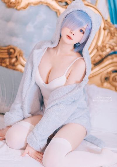 ass光腚老女人pics_剧情片在线播放观看
