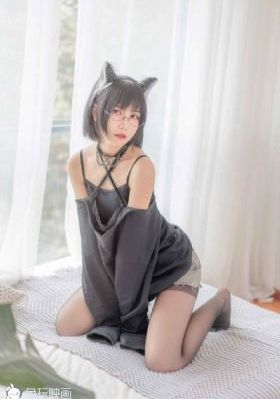 美女被变态脱一光二净_高清全集在线观看