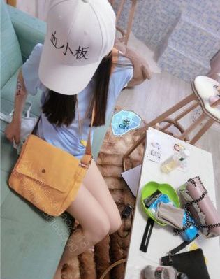 美女的娇喘声_BD英语全集在线观看